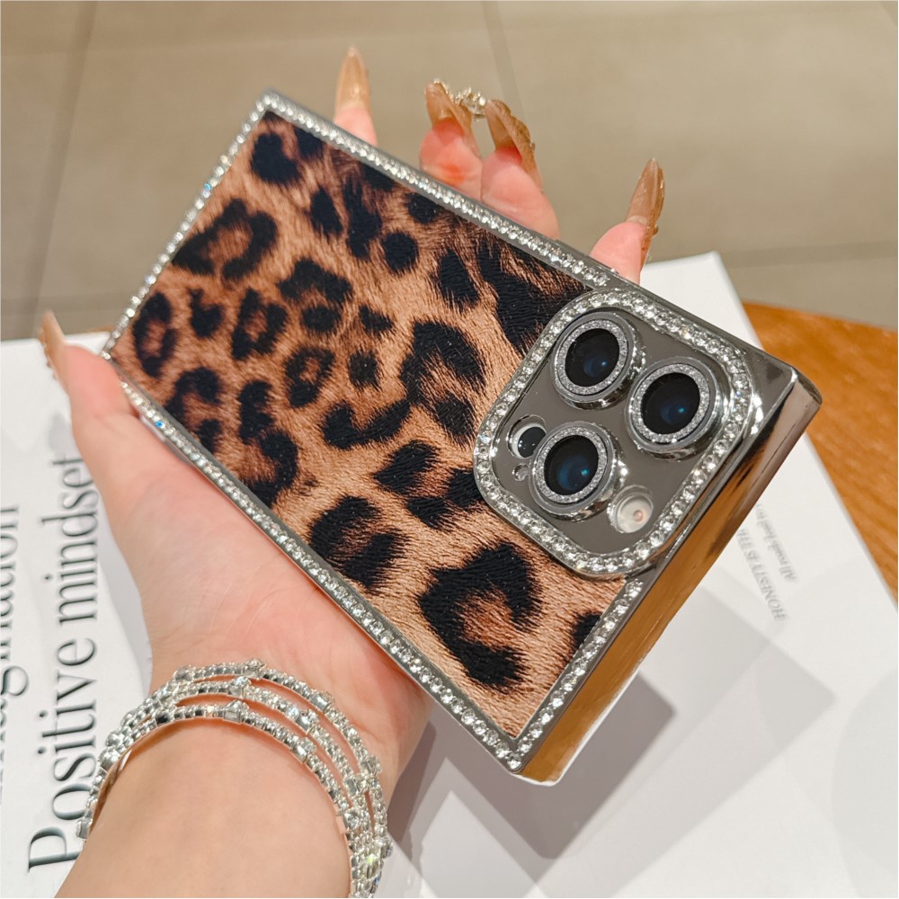 Luksusowe etui na telefon z wz – Luxury Plating Case recenzja i cena