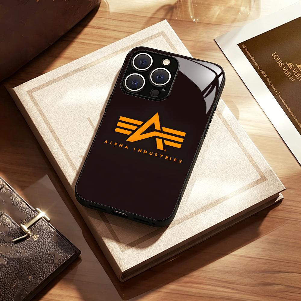 Etui na telefon Vogue A-Alpha  – Phone Cases Vogue recenzja i cena